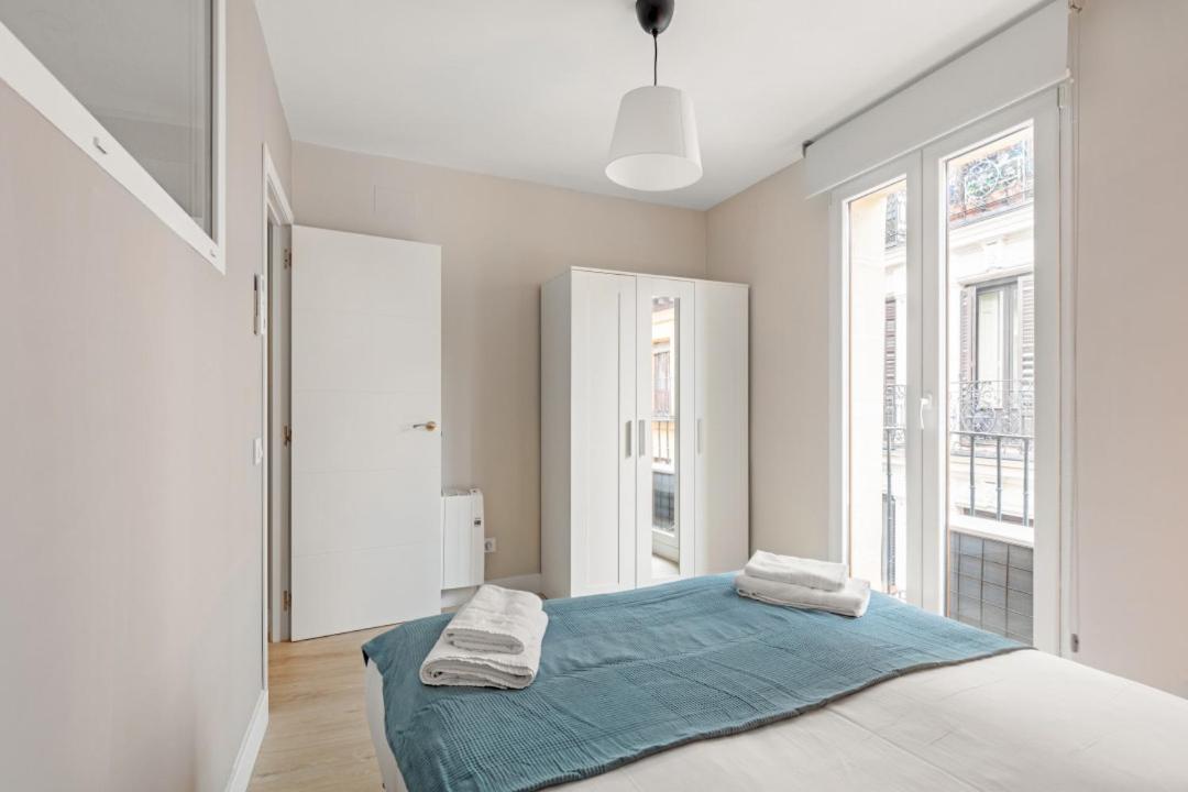2 Bedrooms 1 Bathroom Furnished - Las Letras - Bright - Mintystay Madrid Exteriör bild